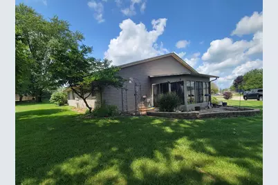 105 Tamarack Circle, Hartford, WI 53027 - Photo 30