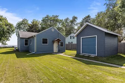 1823 Brighton Beach Road, Menasha, WI 54952 - Photo 32