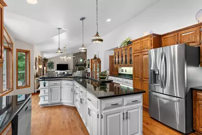 2727 Brook Hills Drive, Suamico, WI 54313 - Photo 14