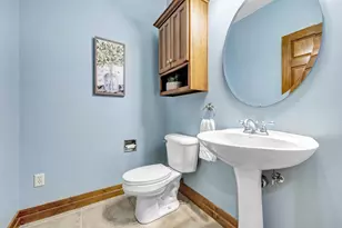4408 Forest Ridge Dr, Suamico, WI 54313 - Photo 18