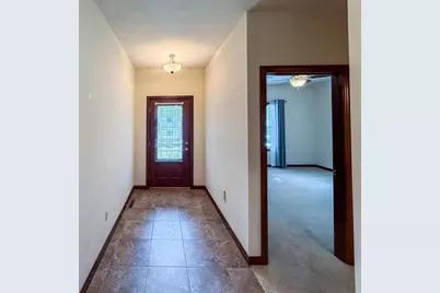 1636 Oak Hollow Lane, Neenah, WI 54956 - Photo 18