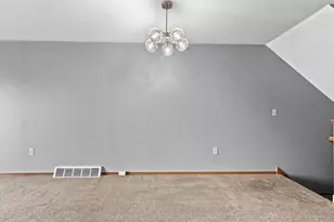 2191 Trailside Ln, De Pere, WI 54115 - Photo 14