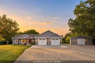 183 Rease St, Berlin, WI 54923 - Photo 1