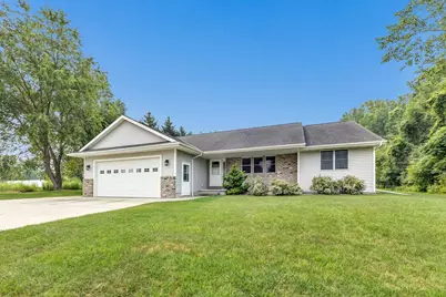 3533 Leeds Castle Drive, Green Bay, WI 54313 - Photo 1