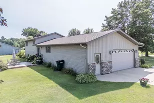 N3212 Bean City Rd, New London, WI 54961 - Photo 50