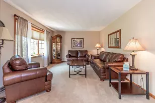 N3212 Bean City Rd, New London, WI 54961 - Photo 8