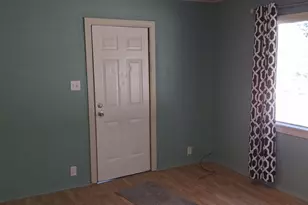 921 Raton Ct, Manitowoc, WI 54220 - Photo 8