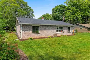 1221 E Hanson Dr, Appleton, WI 54915 - Photo 54