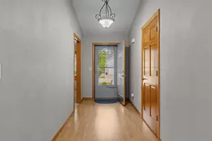 44 Penbrook Cir, Appleton, WI 54913 - Photo 2