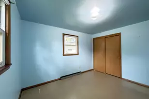 524 E St Joseph St, Green Bay, WI 54301 - Photo 16