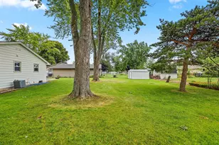 524 E St Joseph St, Green Bay, WI 54301 - Photo 48