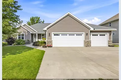 848 Lotus Trail, Menasha, WI 54952 - Photo 1