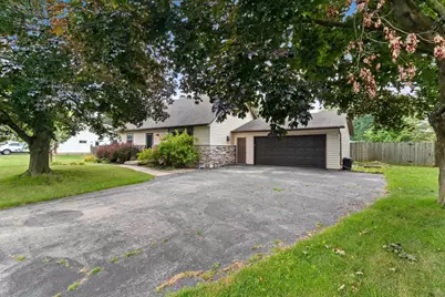 1412 Linda Avenue, Menasha, WI 54952 - Photo 2