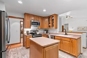 7190 Spring Lake Rd, Little Suamico, WI 54171 - Photo 4