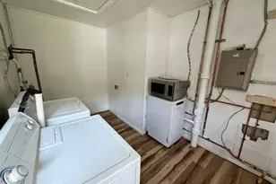 5825 N 38th St, Milwaukee, WI 53209 - Photo 8