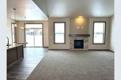 8314 Marlo Avenue, Neenah, WI 54956 - Photo 10