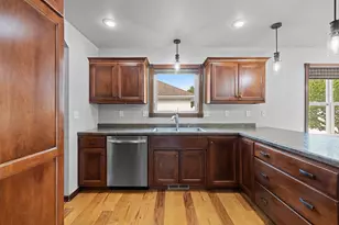 773 N Melcorn Cir, De Pere, WI 54115 - Photo 16
