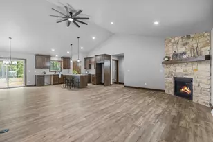 3141 High Country Ct, Suamico, WI 54313 - Photo 6
