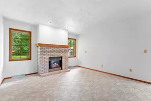 1525 Parkview Dr, New London, WI 54961 - Photo 10