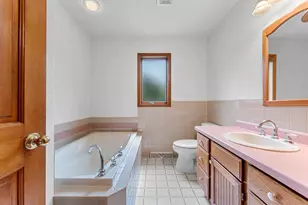 1525 Parkview Dr, New London, WI 54961 - Photo 32