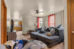 622 Grand St, Oshkosh, WI 54901 - Photo 4