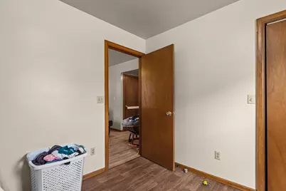 622 Grand Street, Oshkosh, WI 54901 - Photo 14