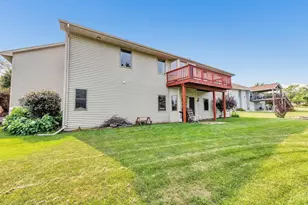 1416 Wilbert Hill Ct, Howard, WI 54313 - Photo 6