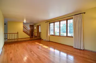 2360 La Rue Ln, Green Bay, WI 54313 - Photo 8