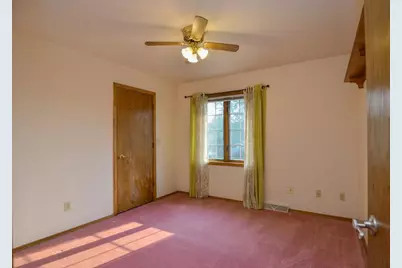 2360 La Rue Lane, Green Bay, WI 54313 - Photo 36