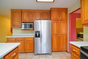2360 La Rue Ln, Green Bay, WI 54313 - Photo 14
