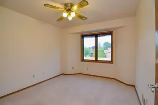 2360 La Rue Ln, Green Bay, WI 54313 - Photo 34