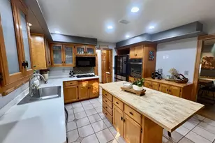 478 Skyline Blvd, Green Bay, WI 54302 - Photo 12