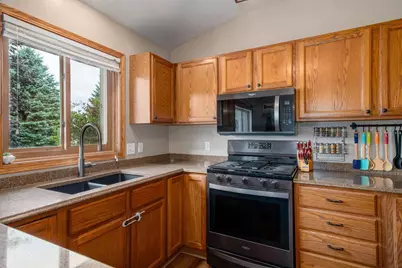 1795 Woodstock Street, Oshkosh, WI 54904 - Photo 6