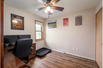 1795 Woodstock Street, Oshkosh, WI 54904 - Photo 12