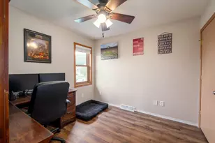 1795 Woodstock St, Oshkosh, WI 54904 - Photo 12