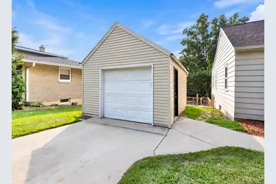 458 Bader Street, Green Bay, WI 54302 - Photo 12