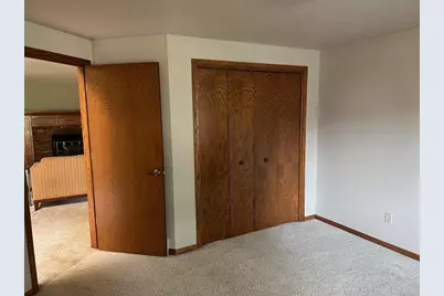 2151 Woodcrest Drive, Green Bay, WI 54304 - Photo 16