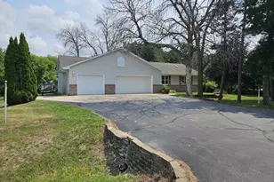 3830 Nicolet Dr, Green Bay, WI 54311 - Photo 36