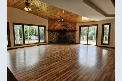3830 Nicolet Drive, Green Bay, WI 54311 - Photo 8