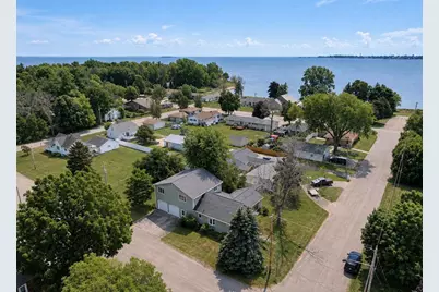 4216 4th Street, Menominee, MI 49858 - Photo 4