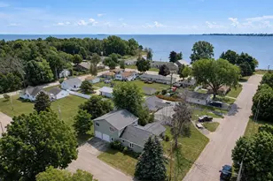 4216 4th St, Menominee, MI 49858 - Photo 4