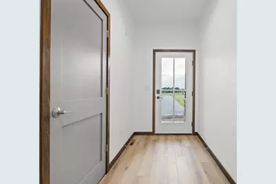3395 Shawano Avenue, Green Bay, WI 54313 - Photo 10