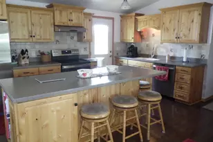 N10923 Yaeger Rd, Clintonville, WI 54929 - Photo 4