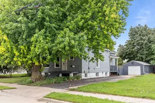 833 Jefferson St, Oshkosh, WI 54901 - Photo 46