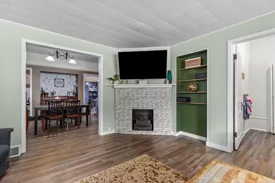 833 Jefferson Street, Oshkosh, WI 54901 - Photo 16