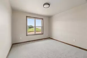 2645 Cornell Ave, Neenah, WI 54956 - Photo 22