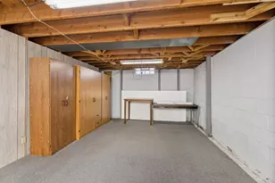 1045 Grove St, Menasha, WI 54952 - Photo 20