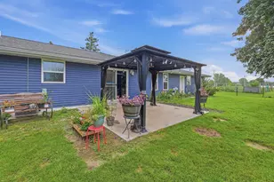 884 E Division St, Fond du Lac, WI 54935 - Photo 26