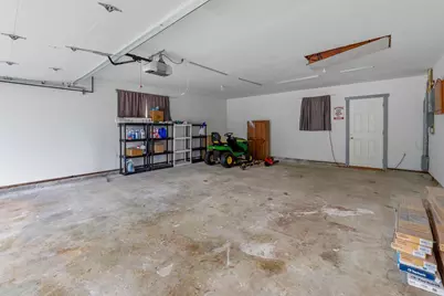 884 E Division Street, Fond du Lac, WI 54935 - Photo 20