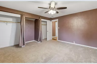 884 E Division Street, Fond du Lac, WI 54935 - Photo 16